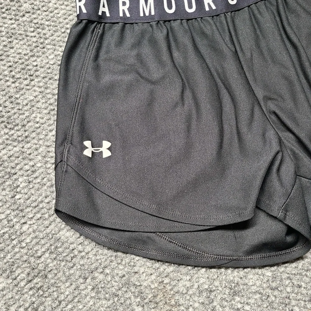 Under Armour HeatGear Shorts Medium Loose Fit Elastic Waist Gym Running Black